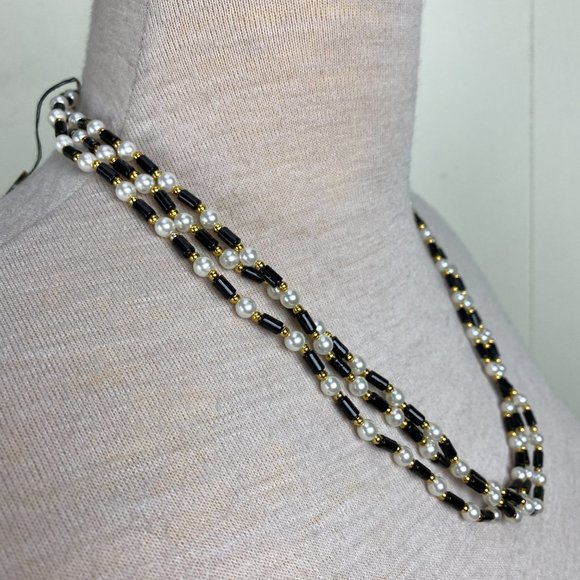 Fine Jewelry by Seta Jewelry Vintage Fine Jewelry By Seta Necklace